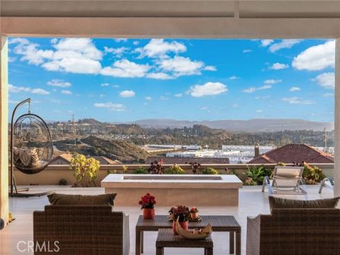 1132  Summit Oak  , Lake Forest, CA