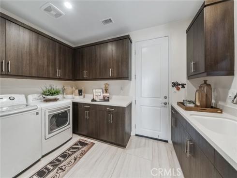 1132  Summit Oak  , Lake Forest, CA