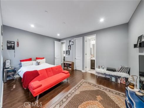 1132  Summit Oak  , Lake Forest, CA