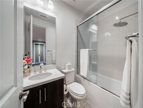 1132  Summit Oak  , Lake Forest, CA