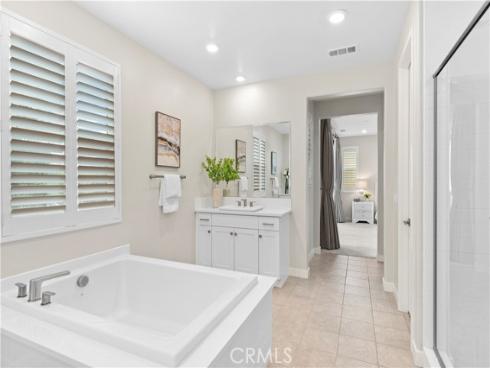 640 Athos , Lake Forest, CA