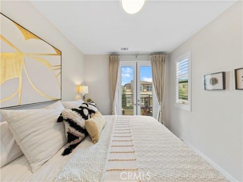 640 Athos , Lake Forest, CA