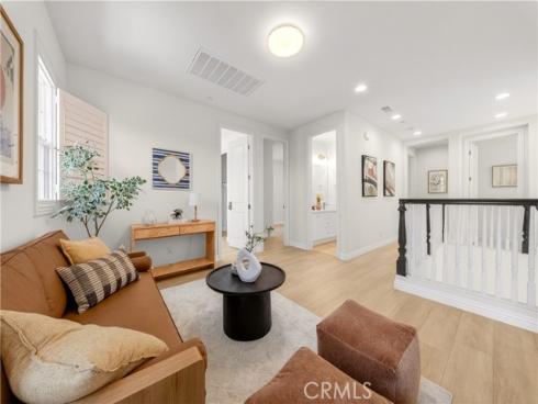 22 Lark , Lake Forest, CA
