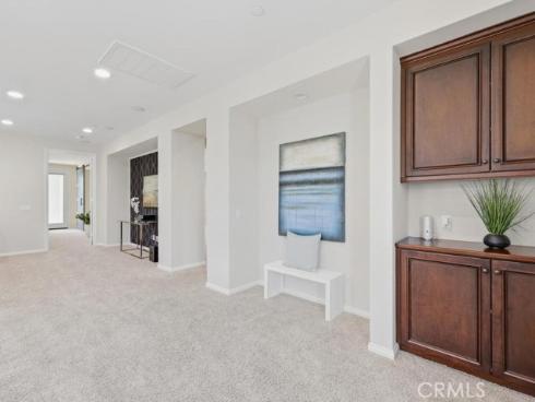 8  Willow Way  , Lake Forest, CA