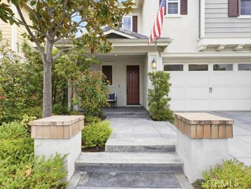 8  Willow Way  , Lake Forest, CA