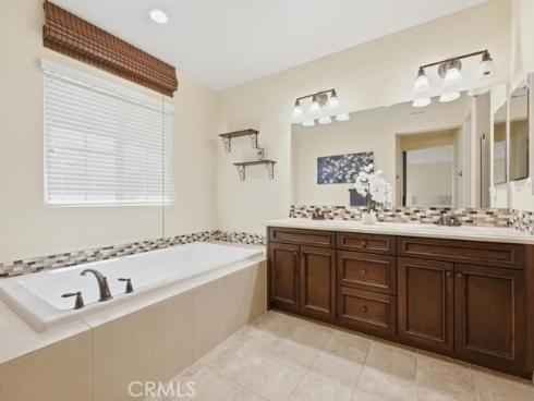 8  Willow Way  , Lake Forest, CA