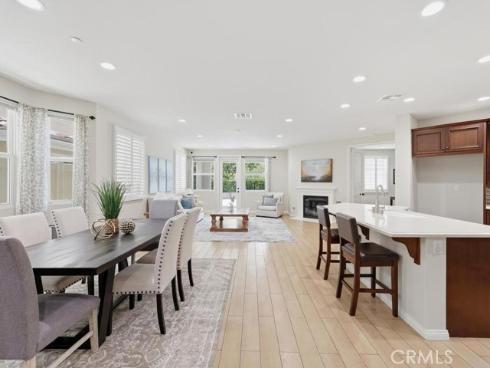 8  Willow Way  , Lake Forest, CA