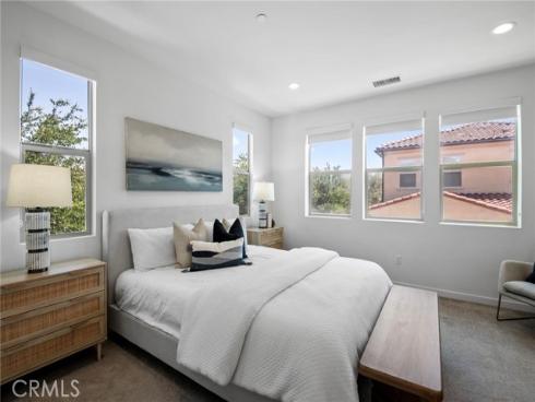 46 Eclipse , Lake Forest, CA