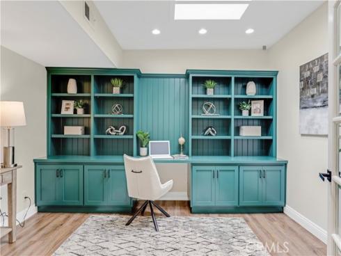 22271 Parkwood , Lake Forest, CA
