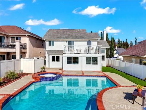 21095 Skylark Drive, Lake Forest, CA
