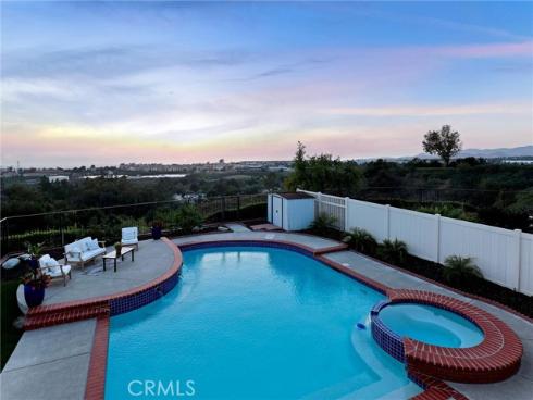 21095 Skylark Drive, Lake Forest, CA