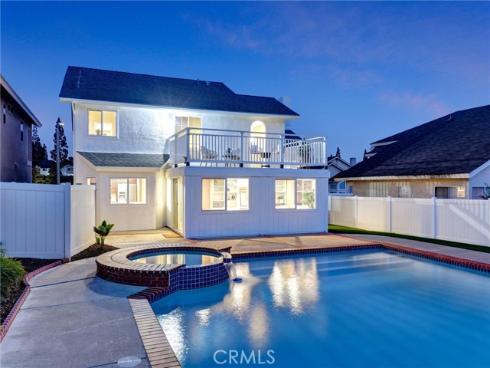 21095 Skylark Drive, Lake Forest, CA