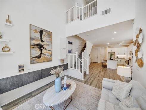 182 Finch , Lake Forest, CA