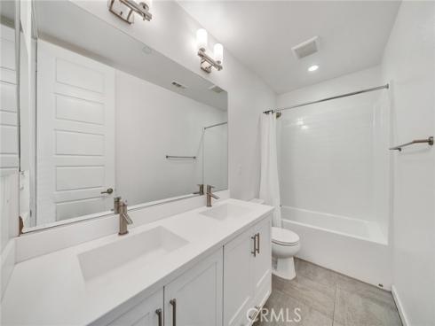 182 Finch , Lake Forest, CA