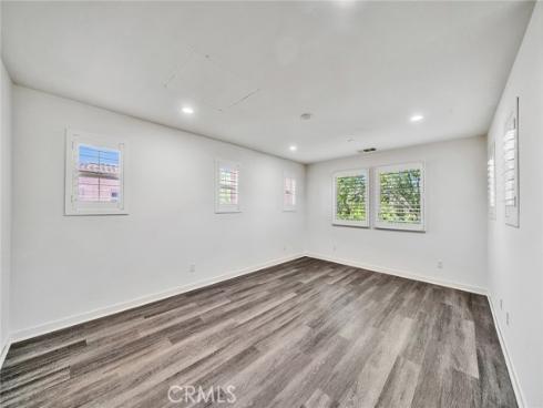 182 Finch , Lake Forest, CA