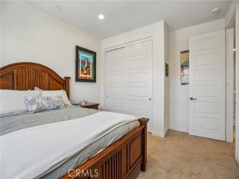 248 Finch , Lake Forest, CA