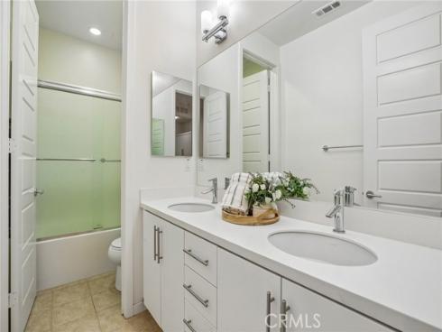 248 Finch , Lake Forest, CA