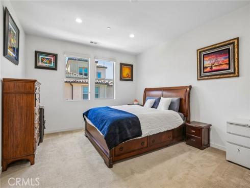 248 Finch , Lake Forest, CA