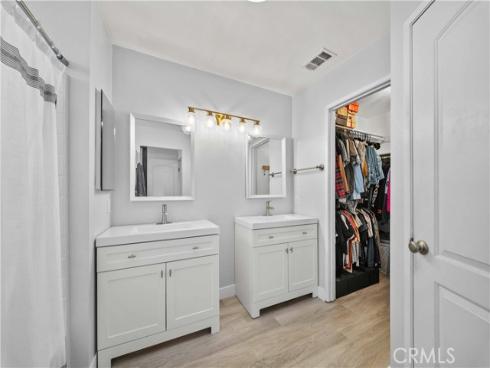 8 Rue Du Parc , Lake Forest, CA