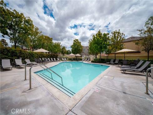 8 Rue Du Parc , Lake Forest, CA