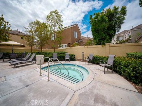 8 Rue Du Parc , Lake Forest, CA