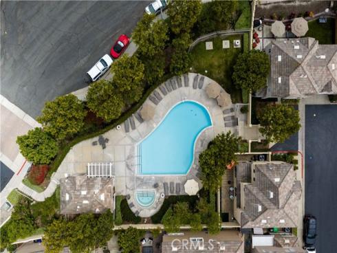 8 Rue Du Parc , Lake Forest, CA