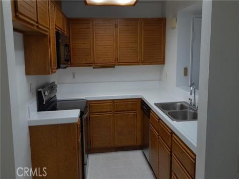 25712 Le Parc 31 , Lake Forest, CA
