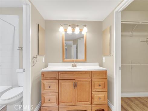 25761 Le Parc 72 , Lake Forest, CA