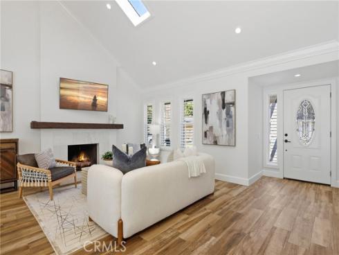 22382 Pepper Lane, Lake Forest, CA