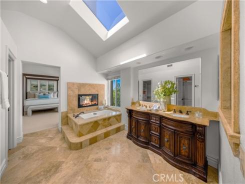 19151 Red Bluff Dr , Lake Forest, CA