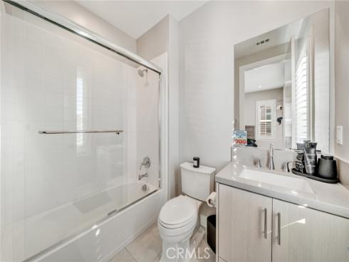 190  Orange  , Lake Forest, CA