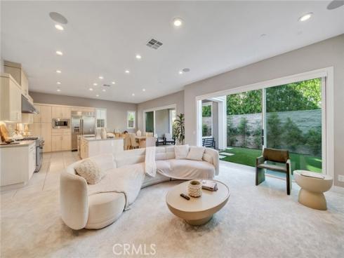 190  Orange  , Lake Forest, CA