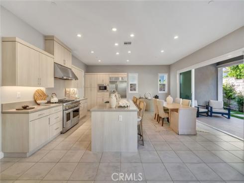 190  Orange  , Lake Forest, CA