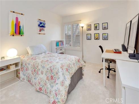 22332  Fallen Leaf  , Lake Forest, CA