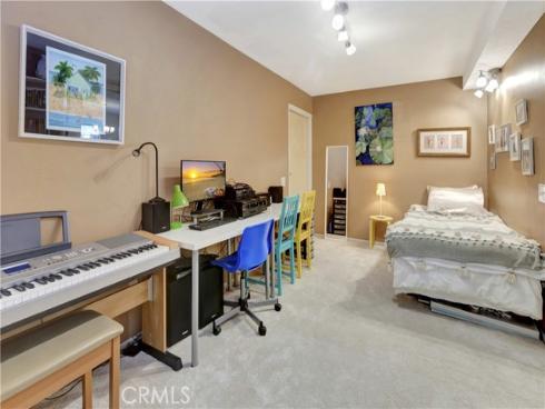 22332  Fallen Leaf  , Lake Forest, CA