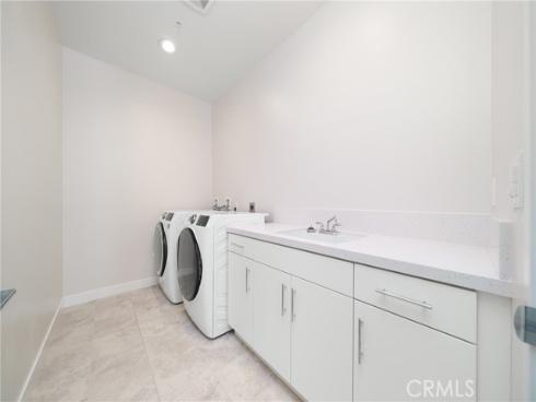 130 Holliston , Lake Forest, CA