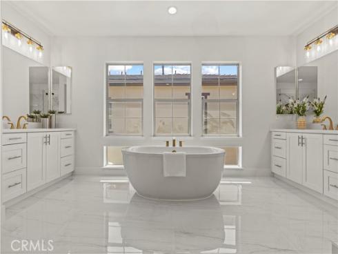 1186 Viejo Hills Dr , Lake Forest, CA