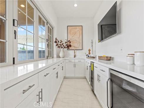 1186 Viejo Hills Dr , Lake Forest, CA
