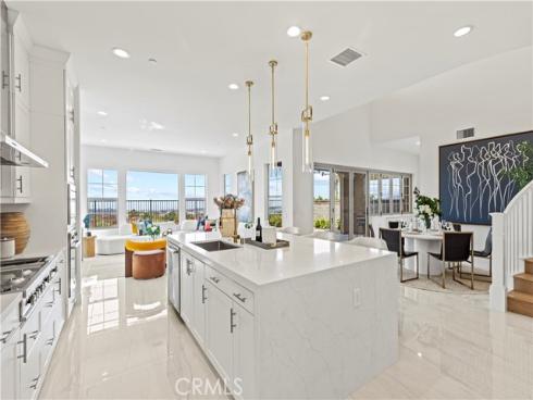 1186 Viejo Hills Dr , Lake Forest, CA