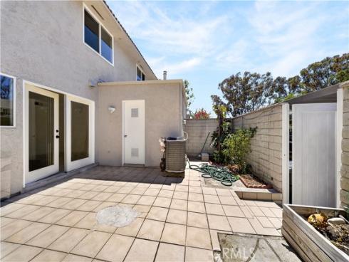 21725 Lake Vista , Lake Forest, CA