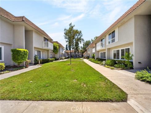 21725 Lake Vista , Lake Forest, CA