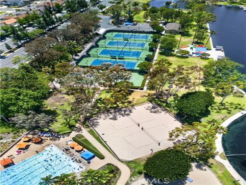 21725 Lake Vista , Lake Forest, CA