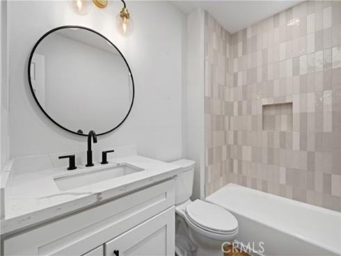 24022 Elrond , Lake Forest, CA