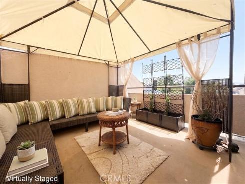 25761 Le Parc 82