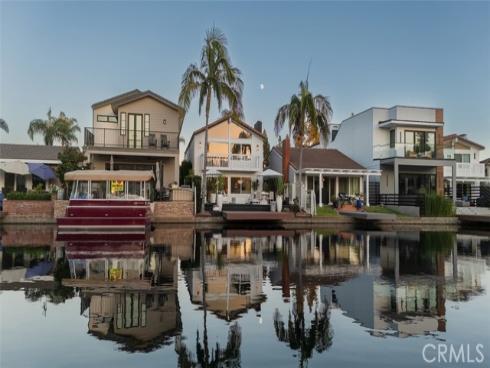 21875 Huron Lane, Lake Forest, CA