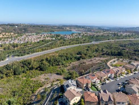 1832 Aliso Canyon Dr , Lake Forest, CA