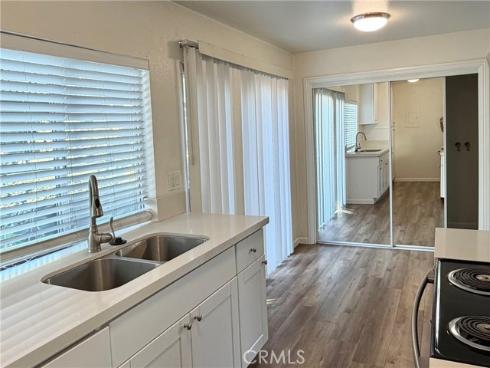 23216 Orange Ave 7 , Lake Forest, CA