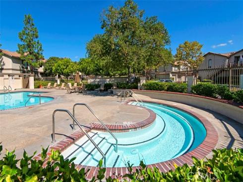 135 Chaumont , Lake Forest, CA