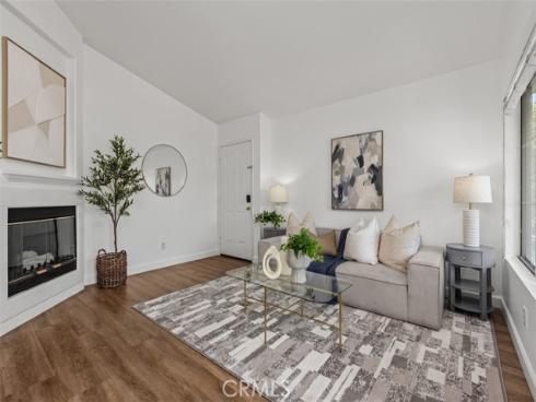 135 Chaumont , Lake Forest, CA