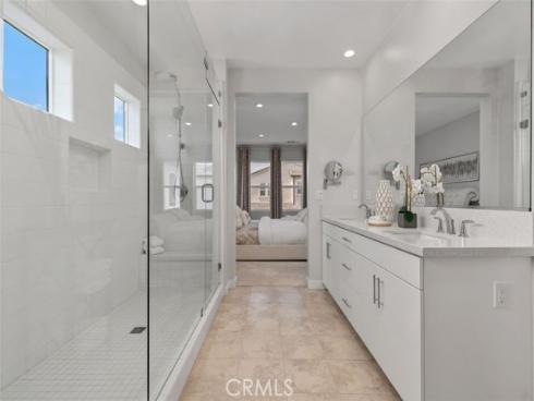 111 Edna Parkway, Lake Forest, CA